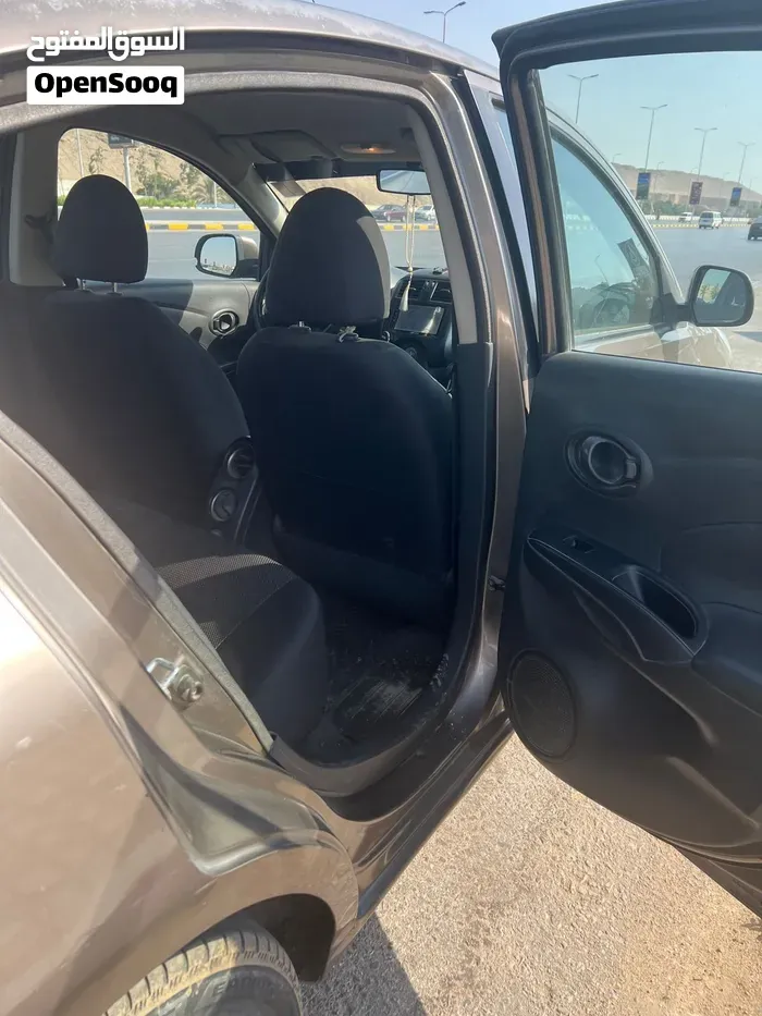 Nissan Sunny 2014 photo 3