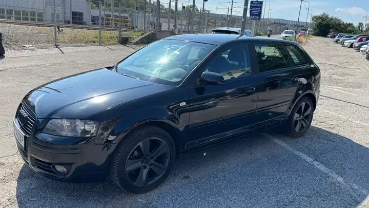 Audi A3 2005 photo 2