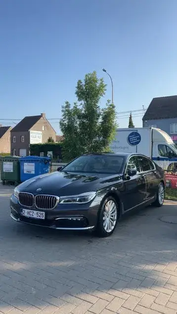 BMW 740D