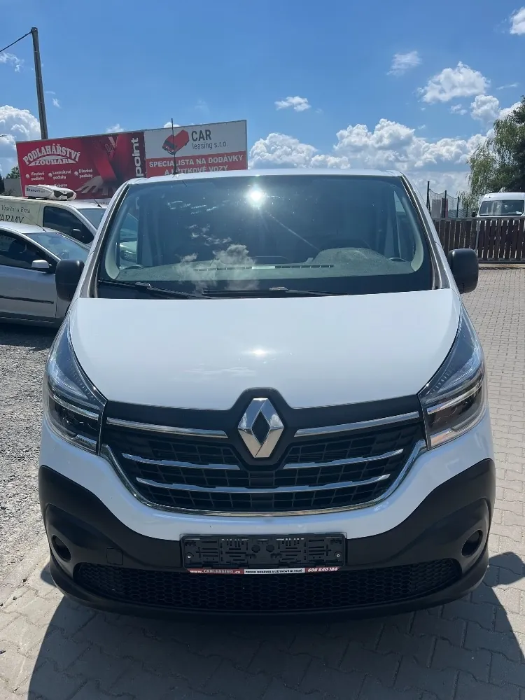 Renault Trafic 2021 photo 2