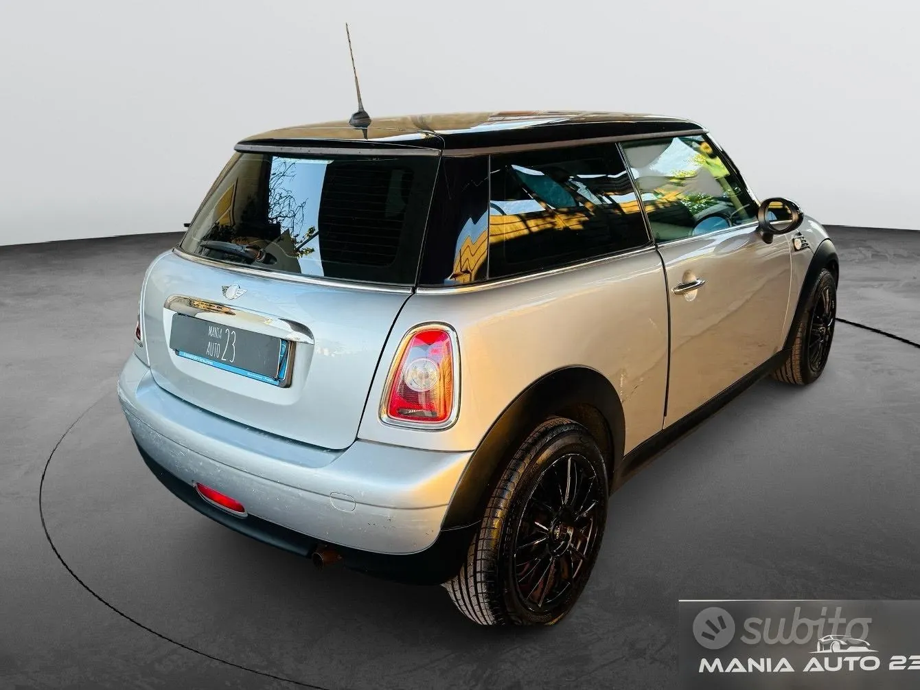 Mini Mini 2010 photo 3