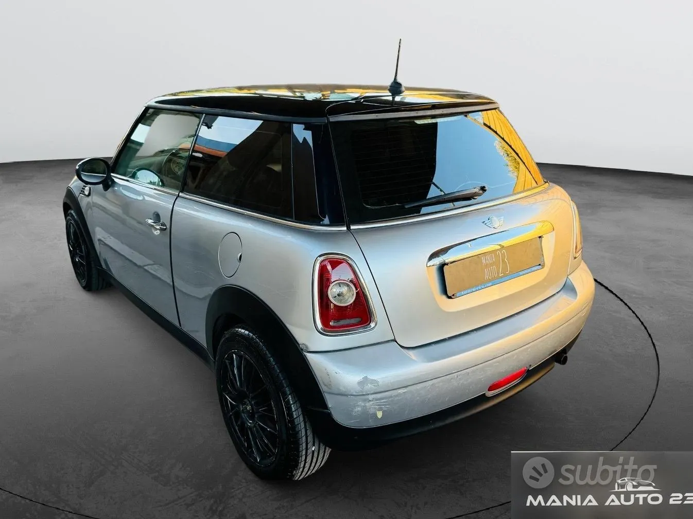 Mini Mini 2010 photo 4