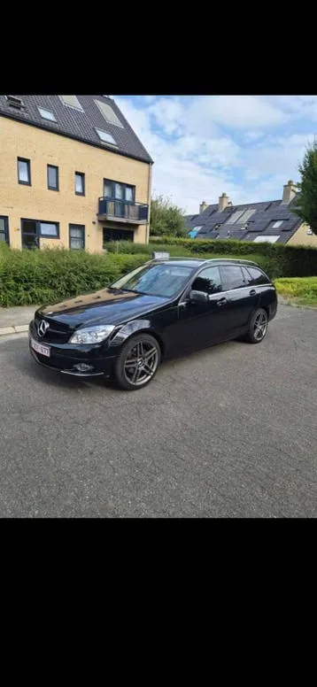 Mercedes-Benz C180