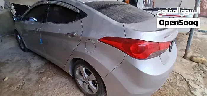 Hyundai Elantra 2012 photo 3