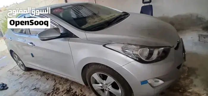 Hyundai Elantra 2012 photo 2