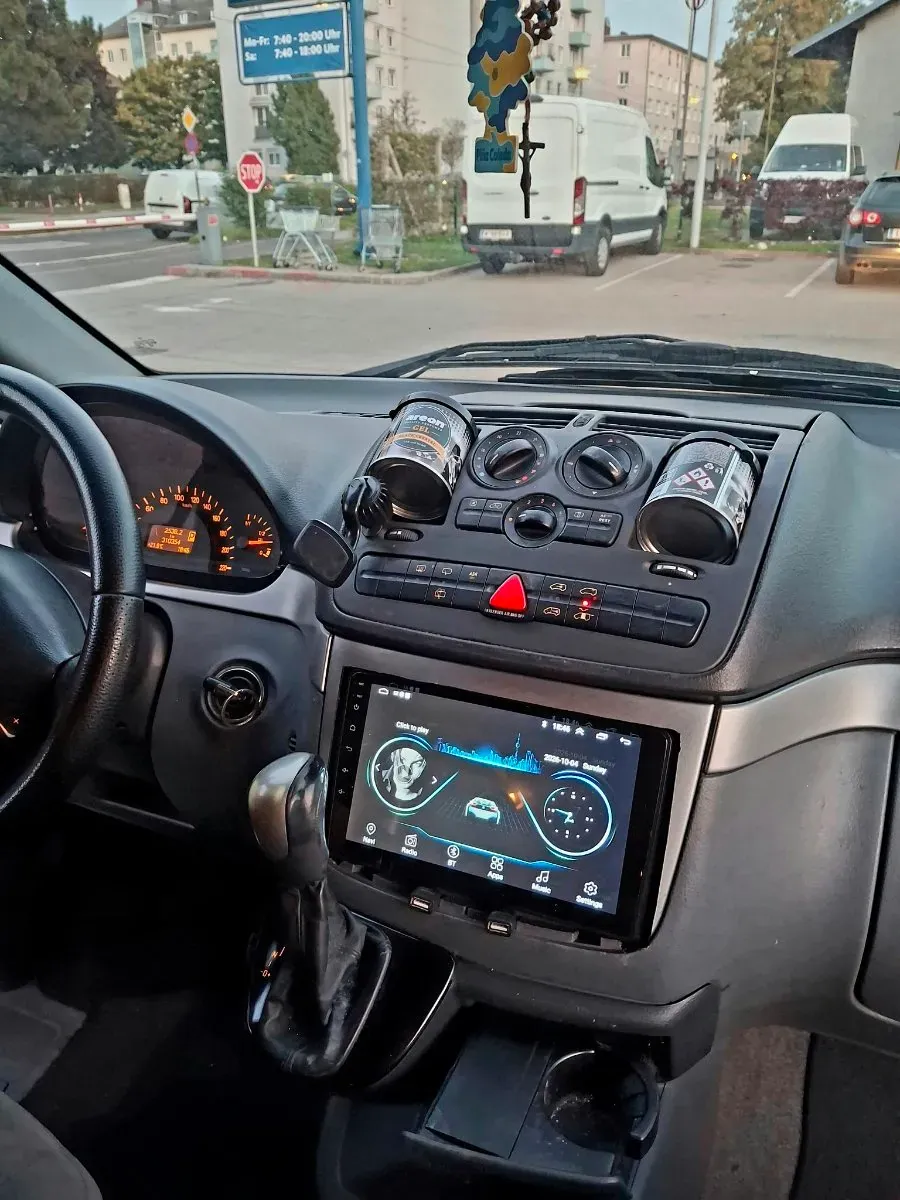Mercedes-Benz Viano 2005 photo 2