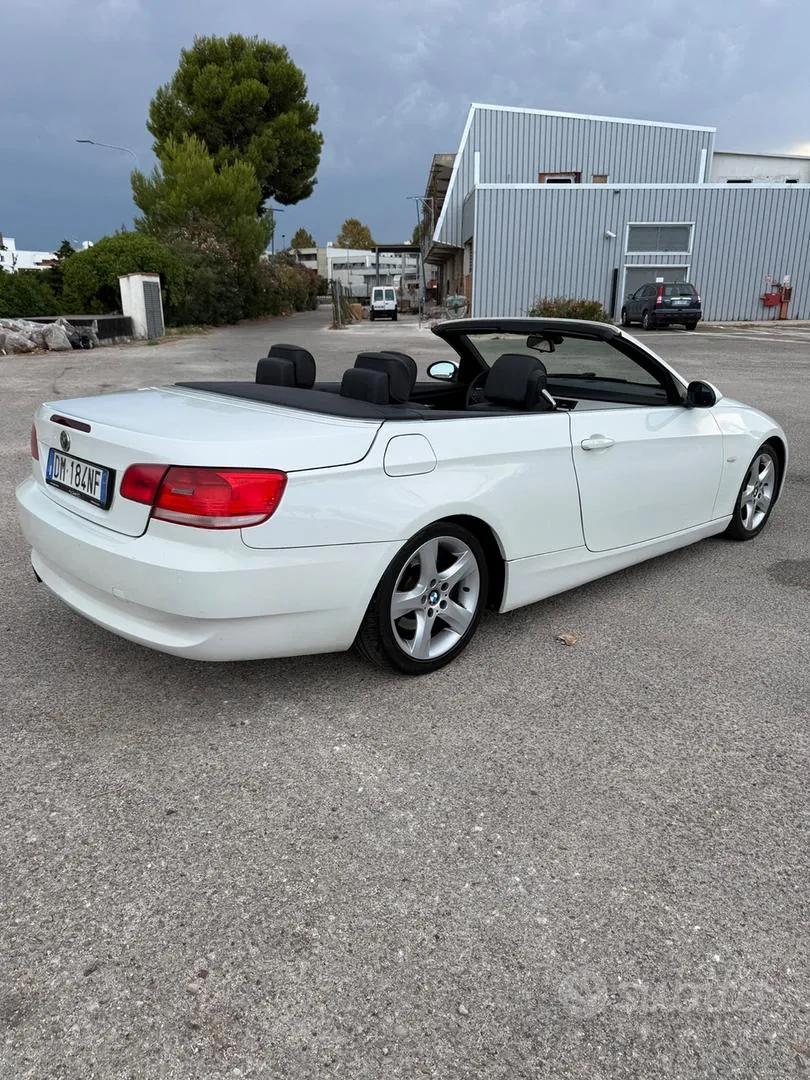 BMW 320D 2008 photo 5