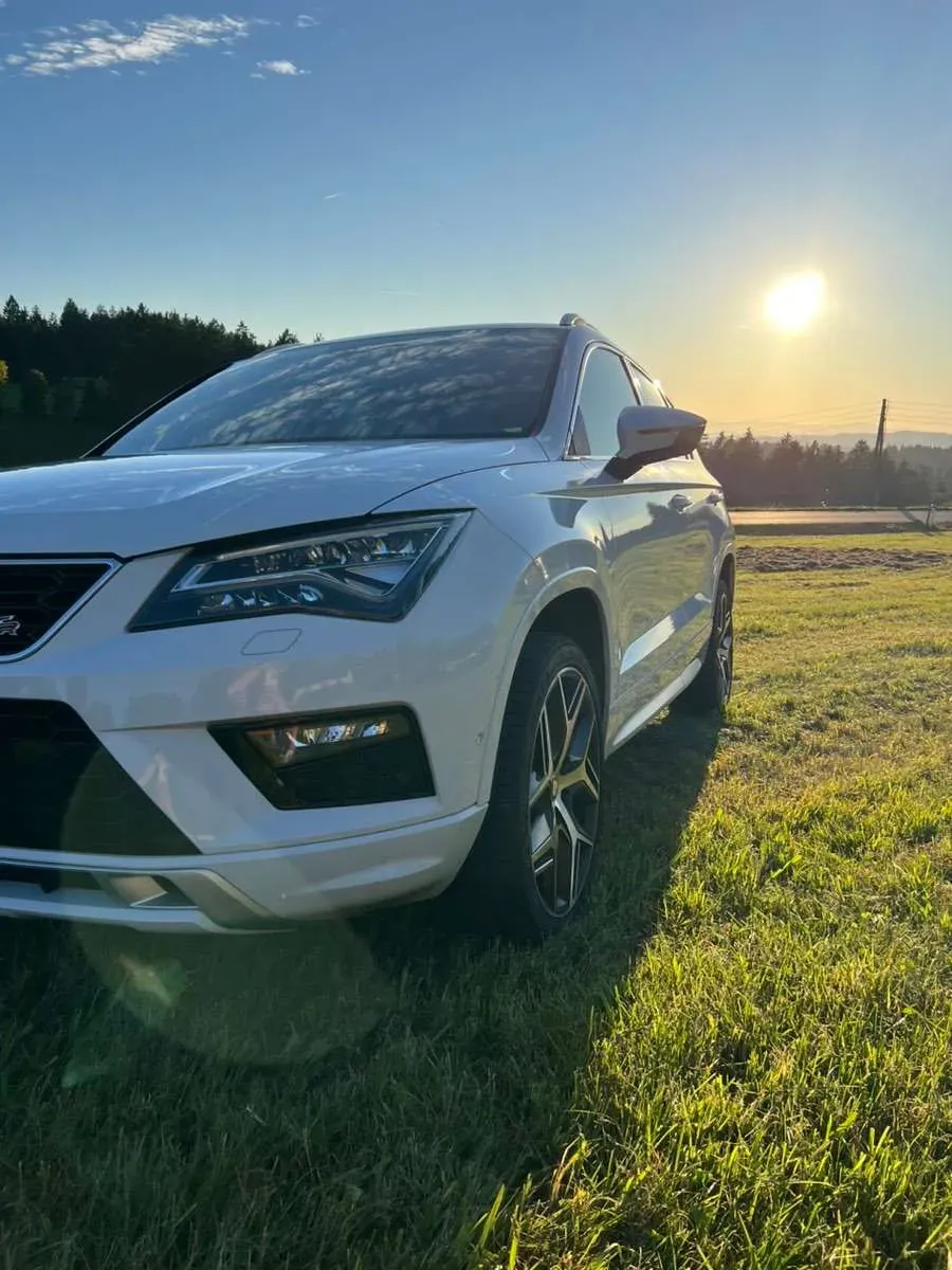 Seat Ateca 2019 photo 2