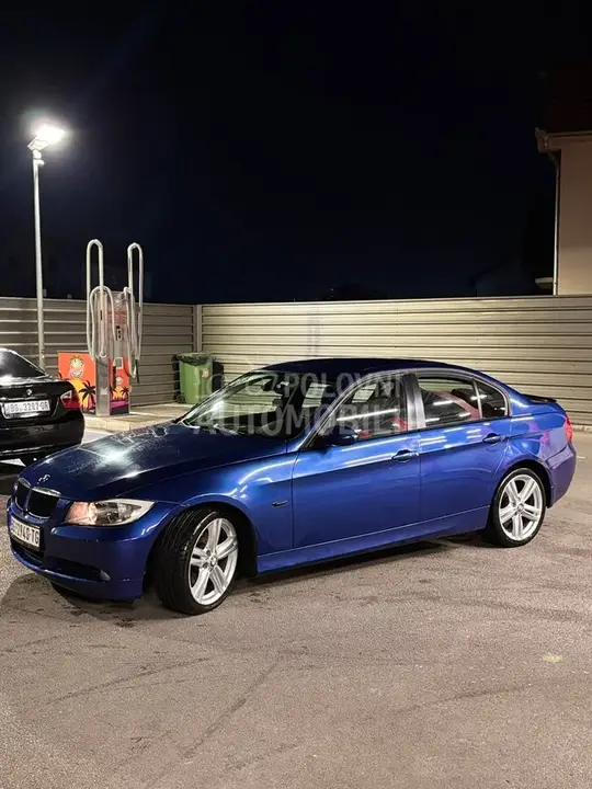 BMW 318 2007 photo 2