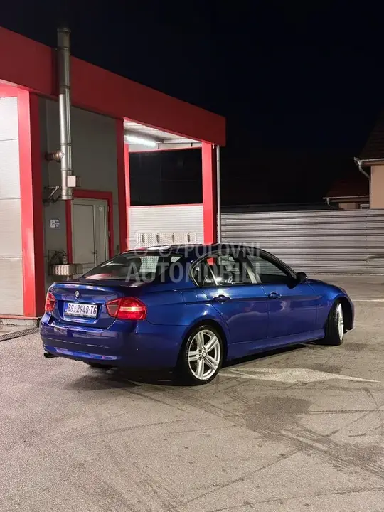 BMW 318 2007 photo 4