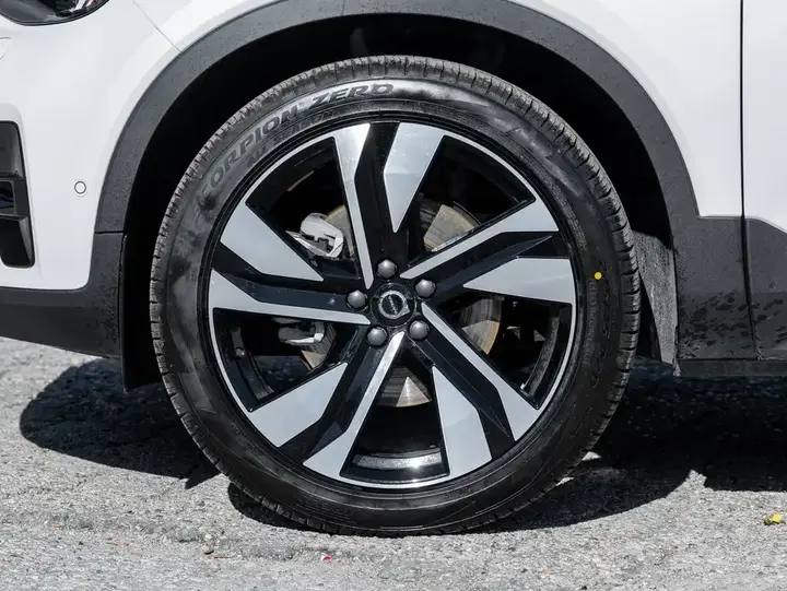 Volvo Xc40 2026 photo 5