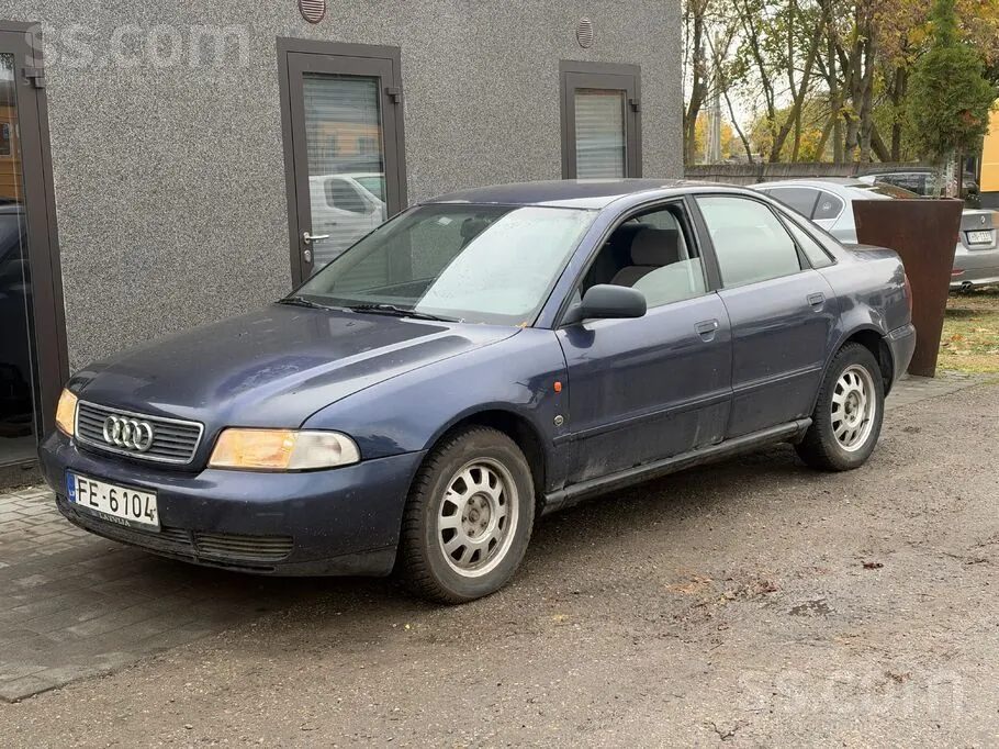 Audi A4 1996 photo 2