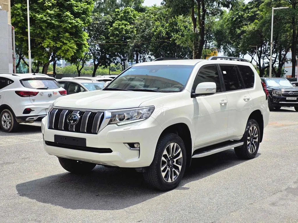 Toyota Prado 2021 photo 2