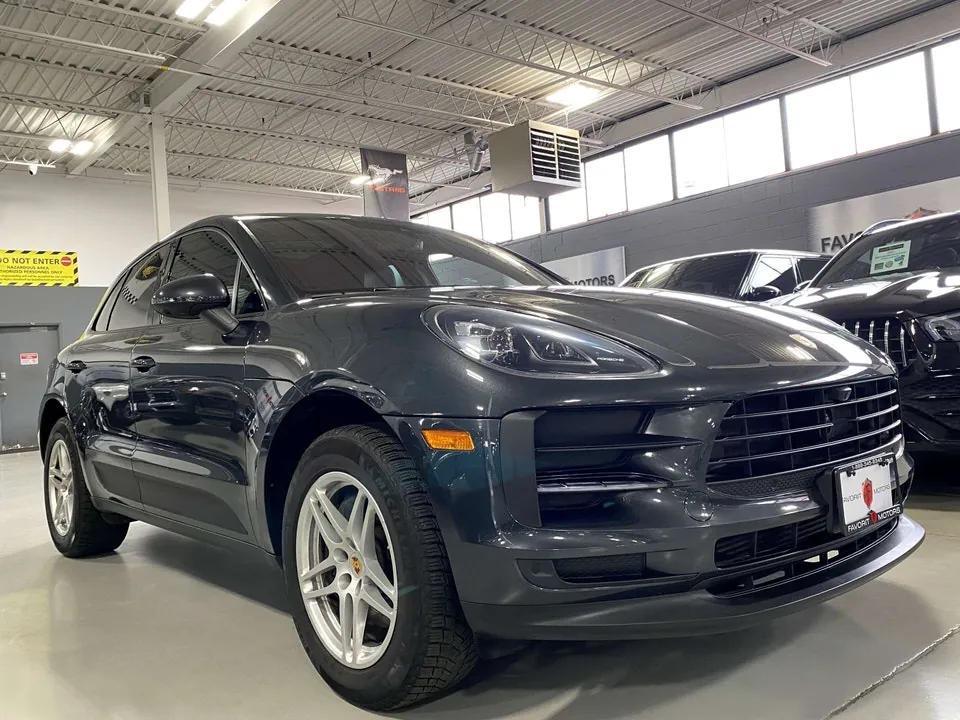 Porsche Macan 2021 photo 2