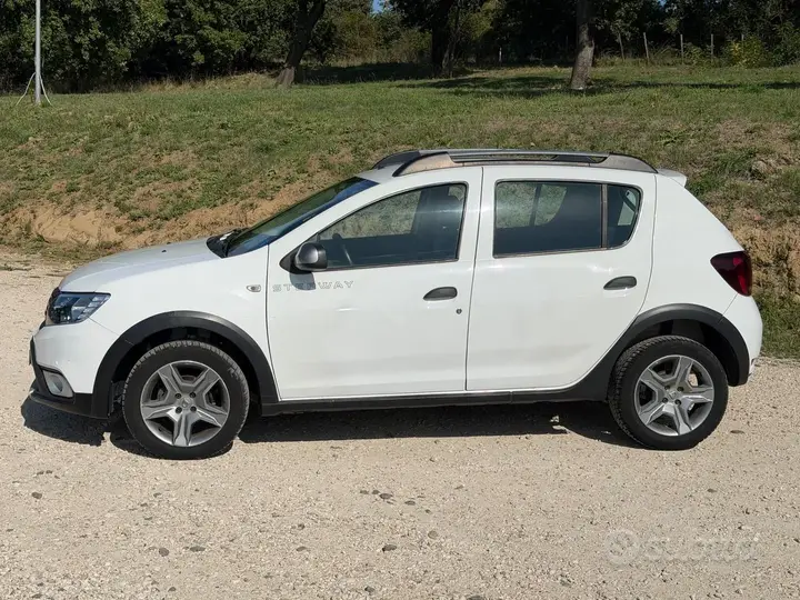 Dacia Sandero Stepway 2017 photo 5