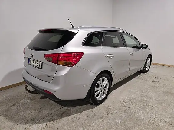 Kia Ceed 2015 photo 5