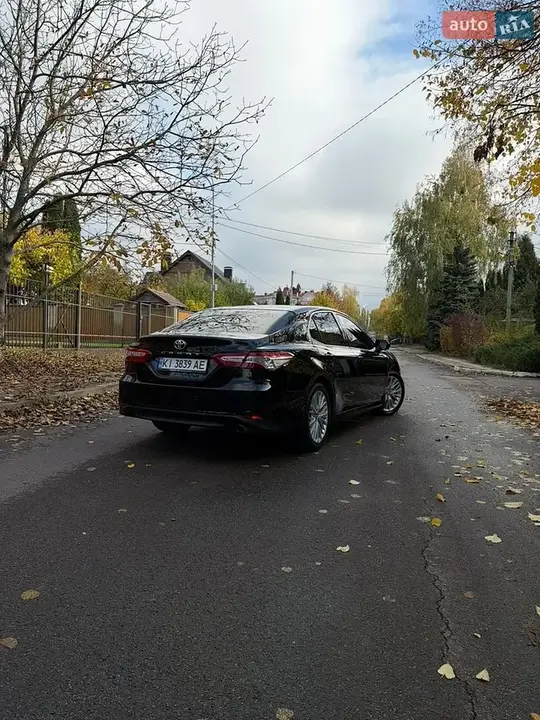 Toyota Camry 2017 photo 2