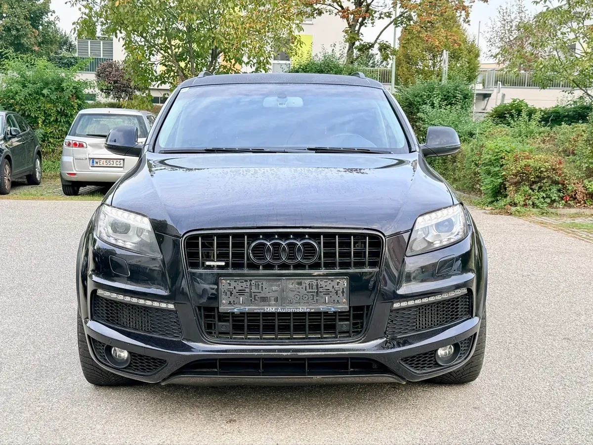 Audi Q7 2012 photo 3