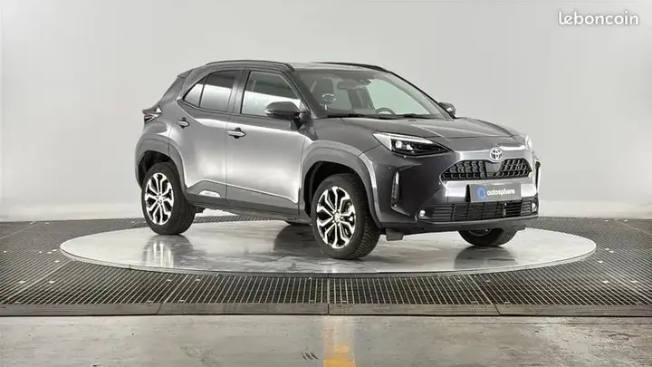 Toyota Yaris Cross 2022 photo 3