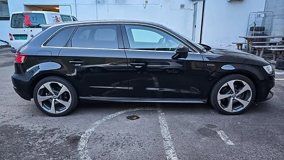 Audi E-Tron 2018 photo 5