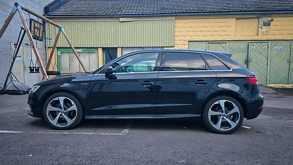 Audi E-Tron 2018 photo 4