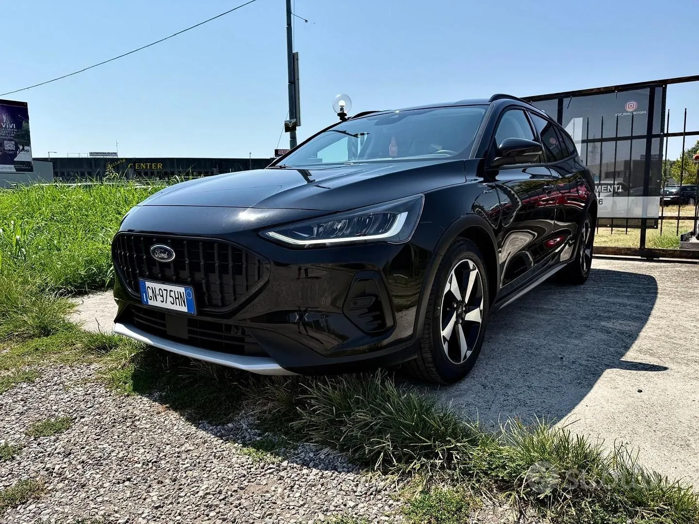 Ford Focus 2023 photo 3
