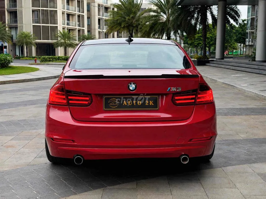 BMW 3 Series 2012 photo 5