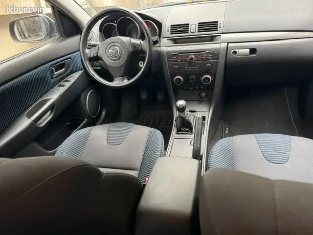 Mazda 5 2006 photo 4