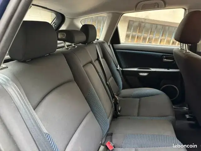 Mazda 5 2006 photo 5