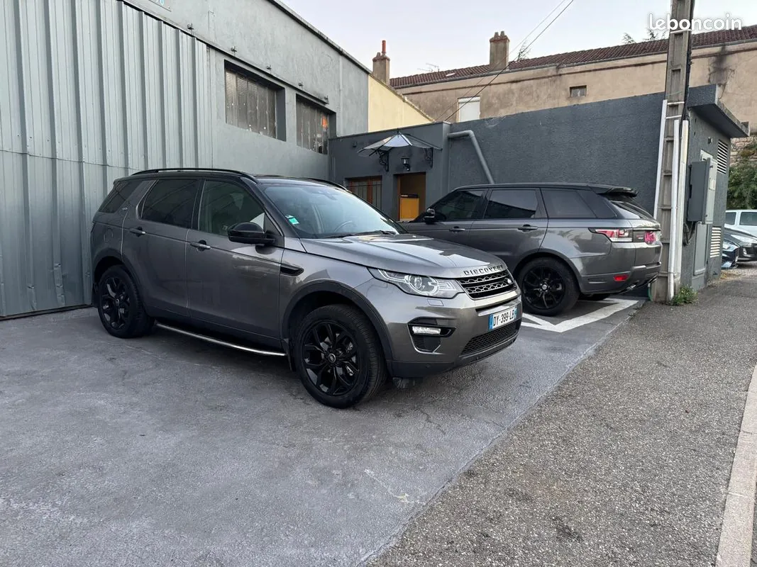 Land Rover Discovery Sport 2015 photo 2