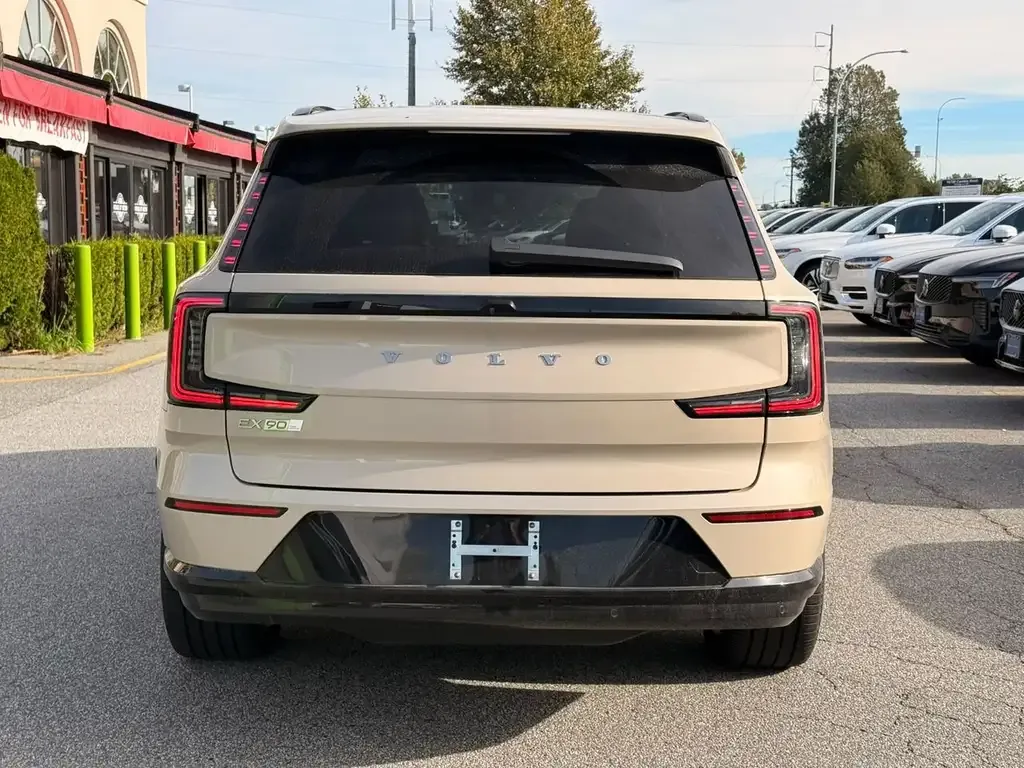 Volvo Ex90 2025 photo 3