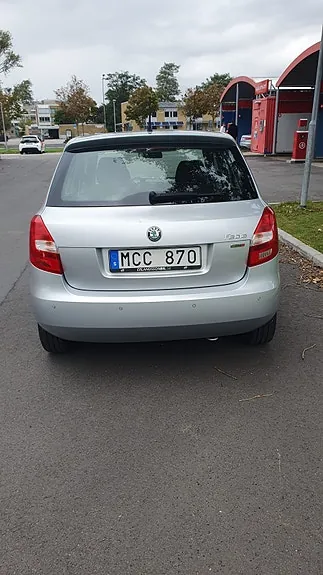 Skoda Fabia 2012 photo 5