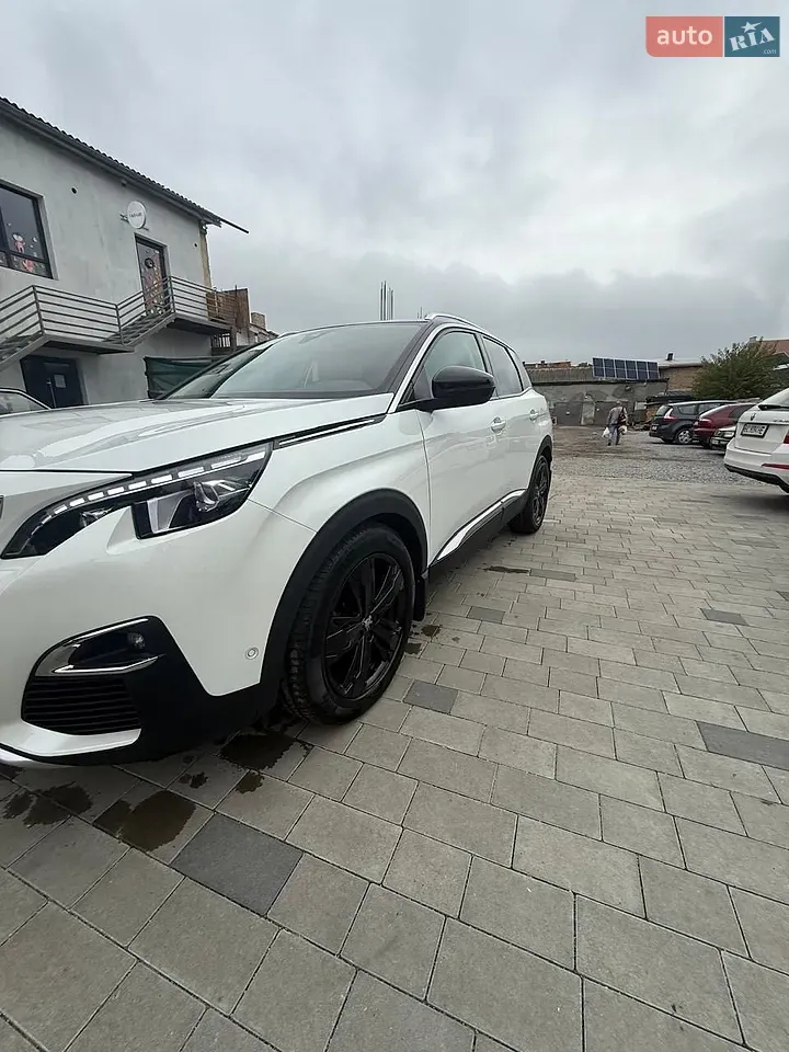 Peugeot 3008 2020 photo 4