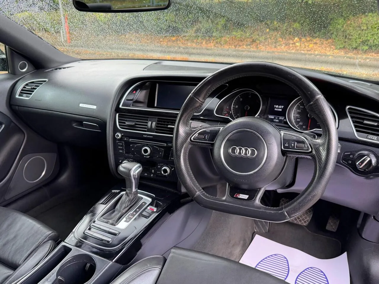 Audi A5 2013 photo 2
