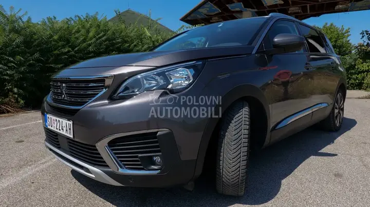 Peugeot 5008 2019 photo 4