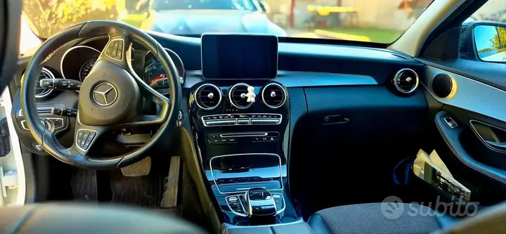 Mercedes-Benz C 2018 photo 4