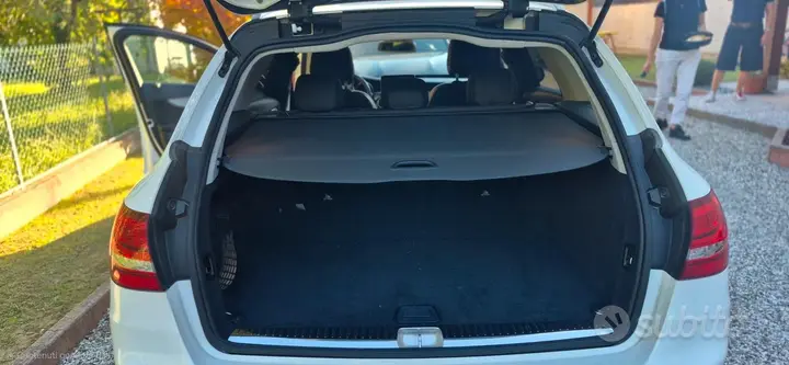 Mercedes-Benz C 2018 photo 5