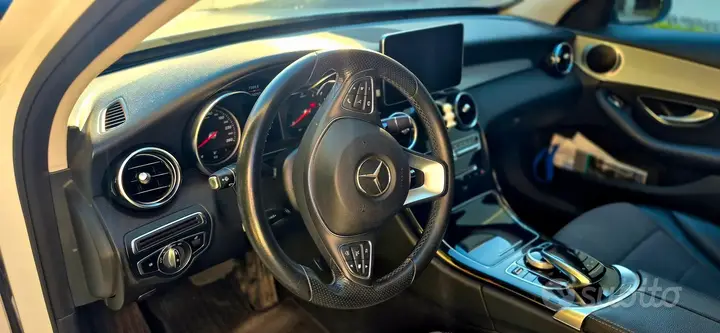 Mercedes-Benz C 2018 photo 3