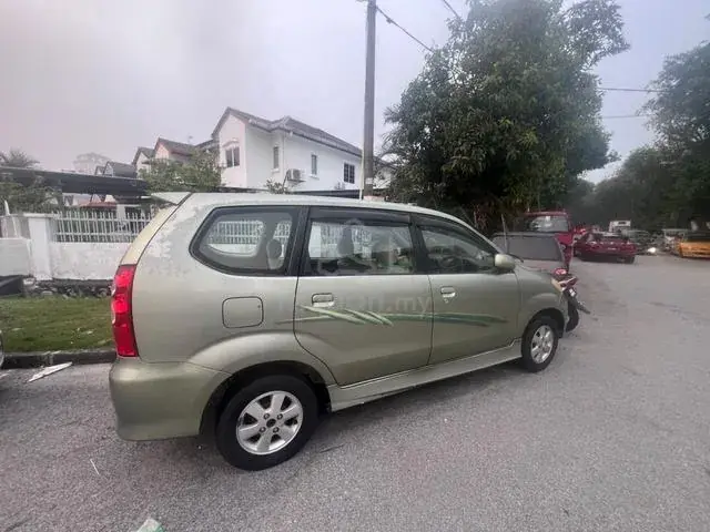 Toyota Avanza