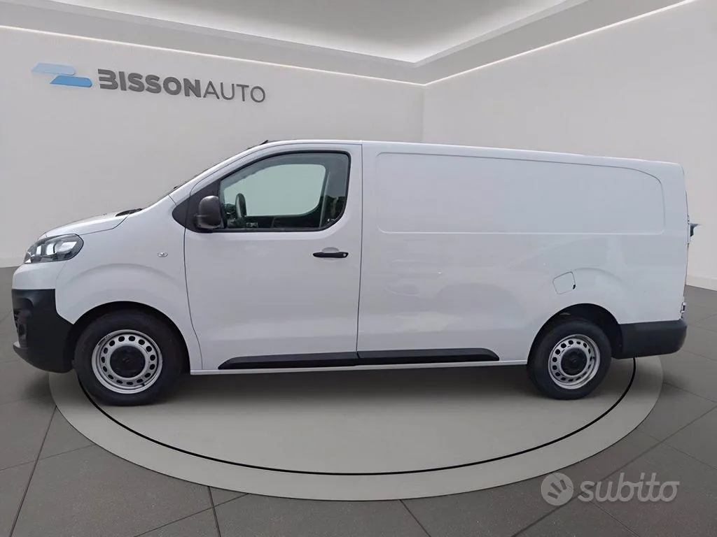 Citroen Jumpy 2023 photo 2