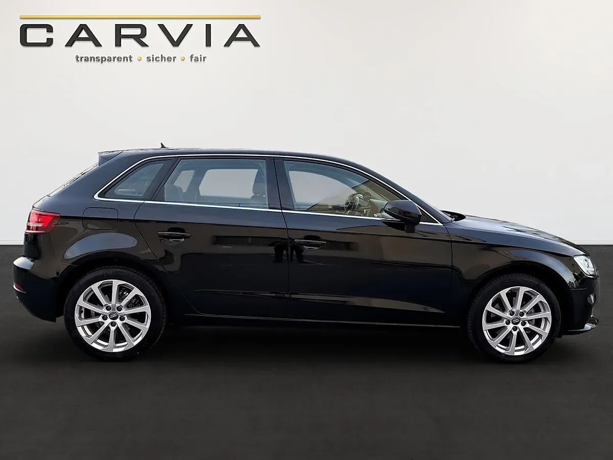 Audi A3 2017 photo 3