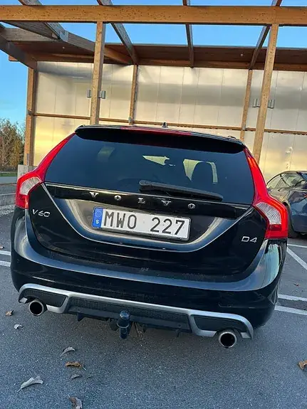 Volvo V60 2013 photo 2