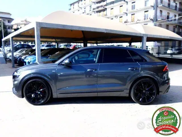 Audi Q8 2022 photo 4