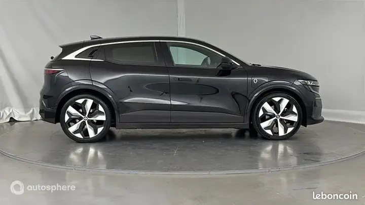 Renault Megane 2023 photo 4