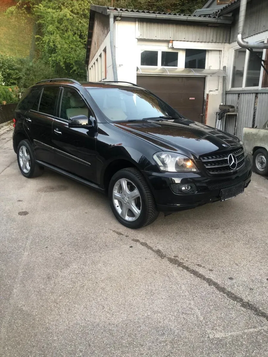 Mercedes-Benz M-Class