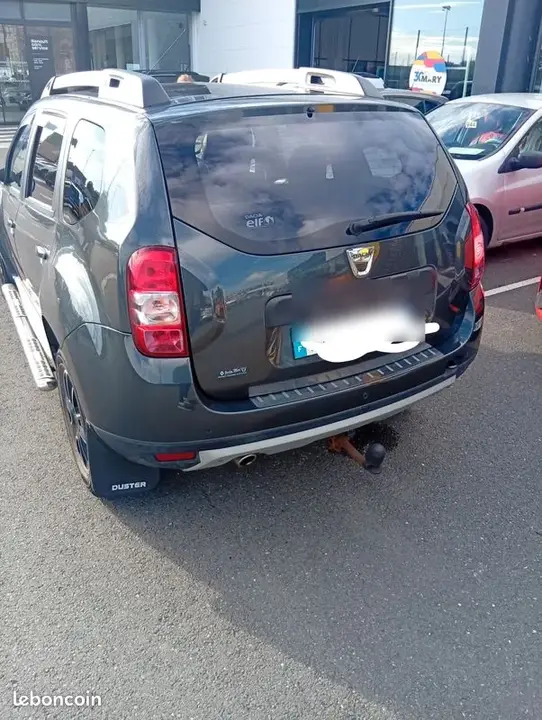 Dacia Duster 2017 photo 2