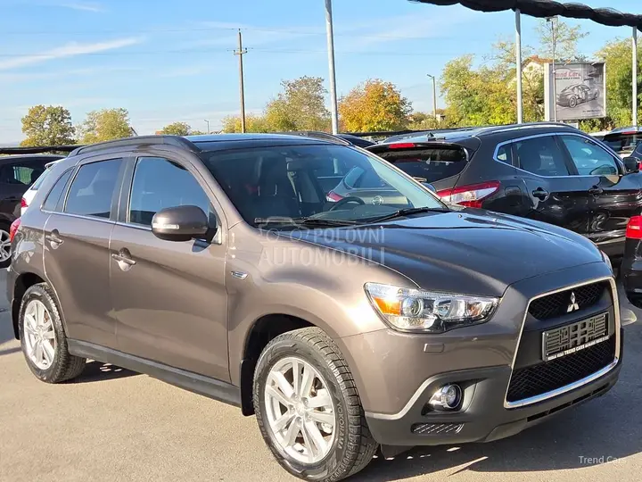 Mitsubishi Asx 2011 photo 3