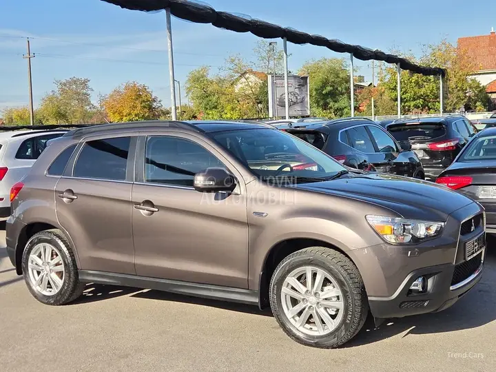 Mitsubishi Asx 2011 photo 4