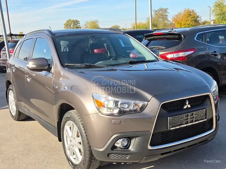 Mitsubishi Asx 2011 photo 2