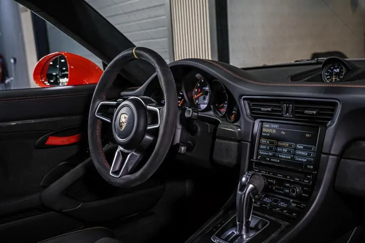 Porsche 911 2015 photo 2
